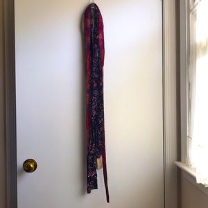 3 Vintage Cloth Belts / headband / Burgundy Patterned Navy Speckled and Khaki